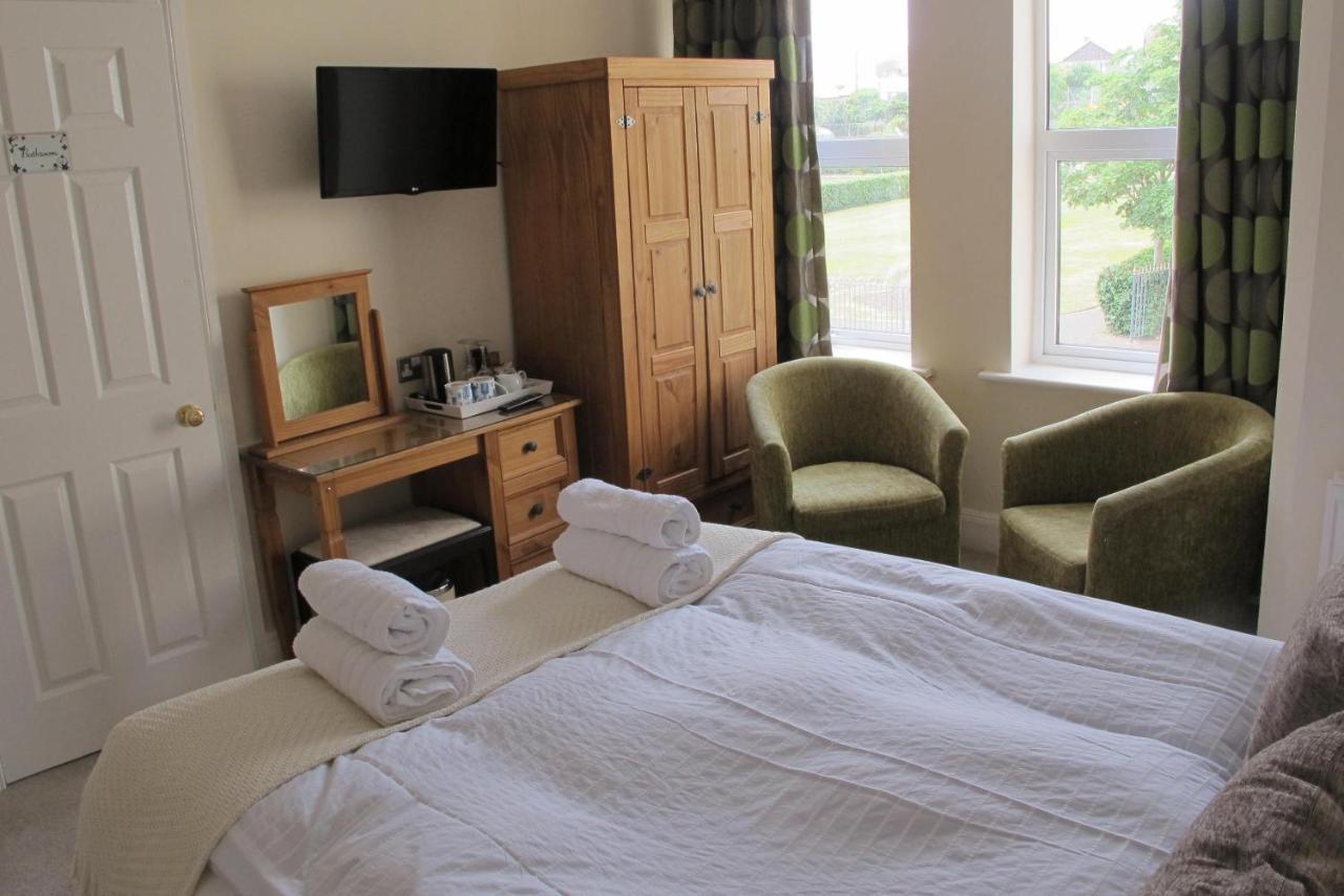 Holmleigh House Bed And Breakfast Сітон Екстер'єр фото